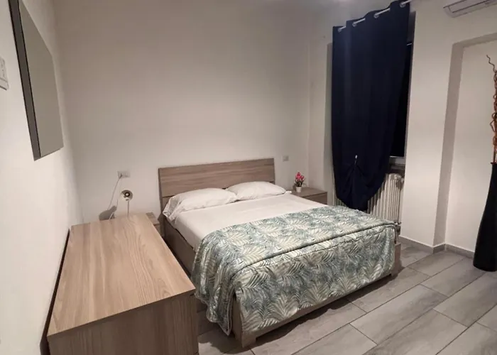 Carlotta 5 *