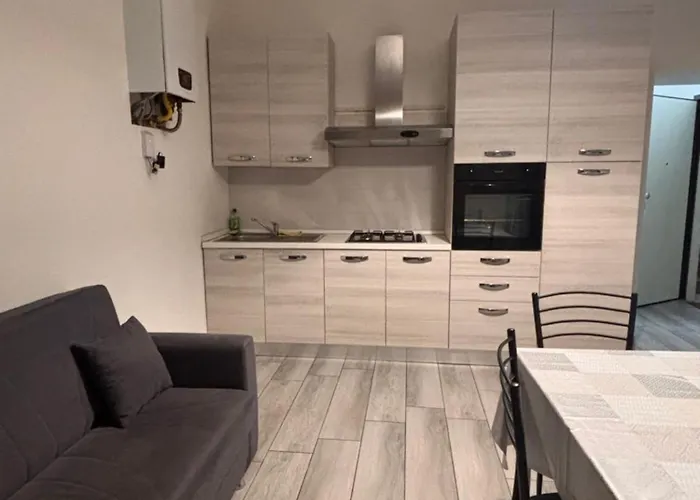 Carlotta 5 Биелла